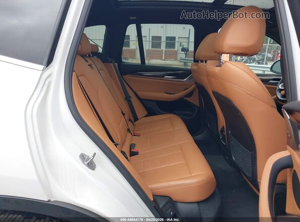 5UXTY3C02M9F98663 2021 BMW X3 White VIN კოდის სტიკერის ხედი