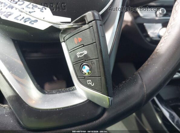 5UXTY3C05LLU70867 2020 BMW X3 White Vista del salpicadero