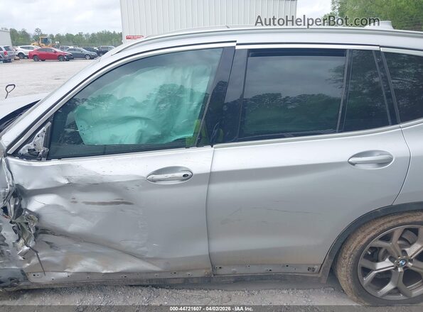 5UXTY3C06M9E86528 2021 BMW X3 Silver სალონის 360-გრადუსიანი ხედი