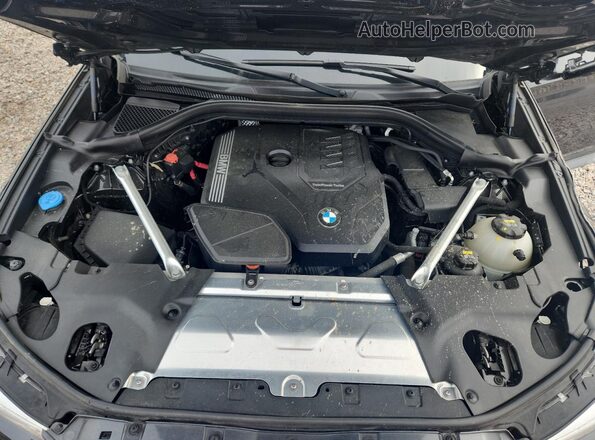 5UXTY3C07M9F84385 2021 BMW X3 Black ძრავის განყოფილების ხედი