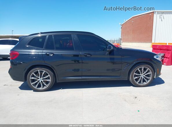 5UXTY3C08L9B36994 2020 BMW X3 Черный Вид задней части салона