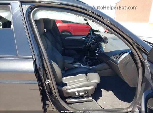 5UXTY3C08L9B36994 2020 BMW X3 Черный Вид салона спереди
