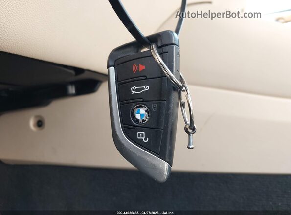 5UXTY5C05LLT33309 2020 BMW X3 Blue Առջևի վահանակի տեսք