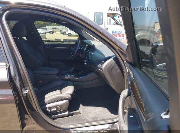 5UXTY5C07L9D50371 2020 BMW X3 Черный Вид салона спереди