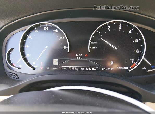 5UXTY5C09L9C60512 2020 BMW X3 White Вид задніх сидінь