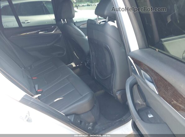 5UXTY5C0XLLT32141 2020 BMW X3 White VIN կոդի պիտակի տեսք