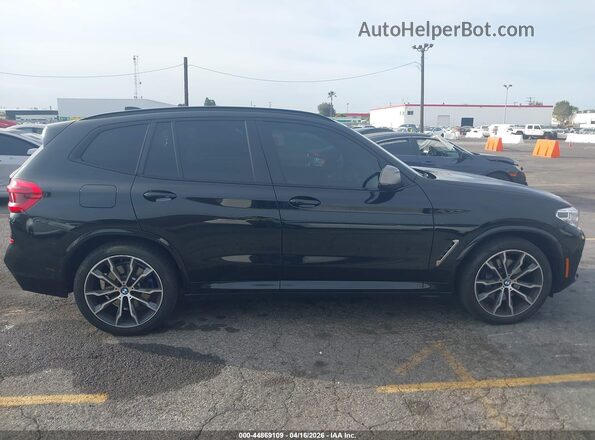 5UXTY9C02L9B25590 2020 BMW X3 Black Вид задньої частини салону
