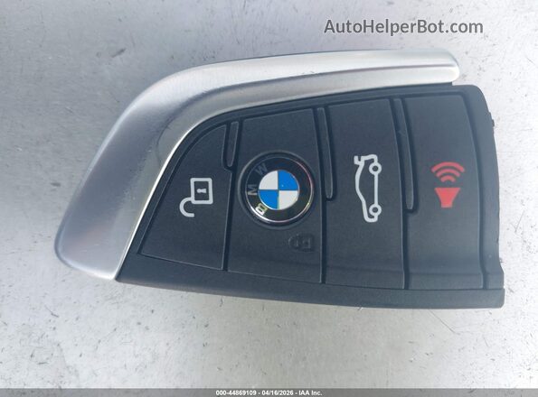 5UXTY9C02L9B25590 2020 BMW X3 Black Вид панелі приладів