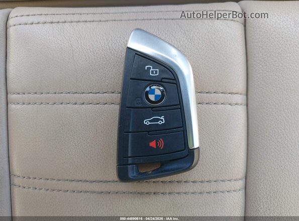 5UXTY9C06M9F98488 2021 BMW X3 Beige Առջևի վահանակի տեսք