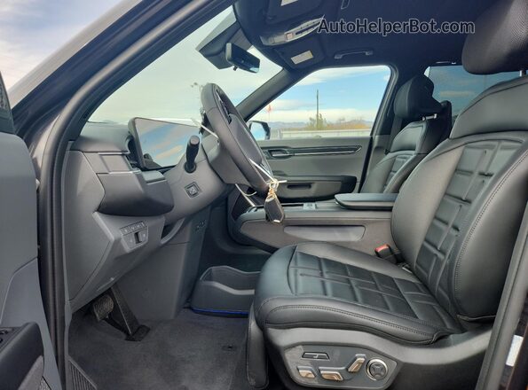 5XYADFS56TG012625 2026 KIA EV9 Серый Вид салона спереди
