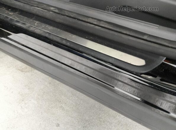 5XYAEFS50TG013119 2026 KIA EV9 Black 