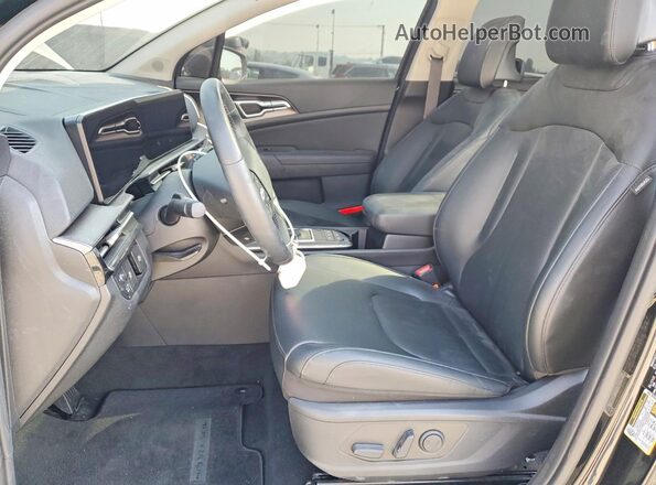 5XYK33DF1TG354415 2026 KIA SPORTAGE Черный Вид салона спереди