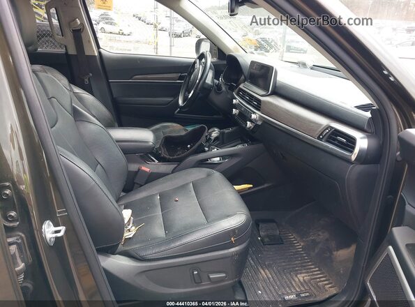 5XYP3DHC5LG052072 2020 KIA TELLURIDE Brown Front interior view