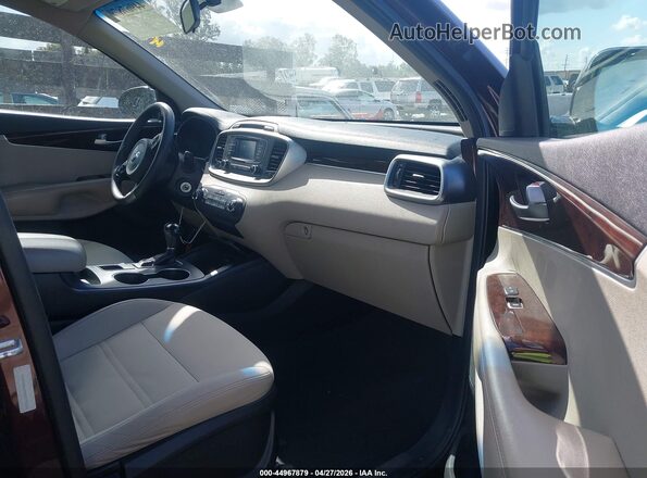 5XYPG4A39GG070336 2016 KIA SORENTO Maroon Front interior view