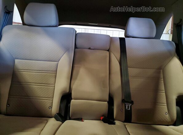 5XYPG4A55JG405486 2018 KIA SORENTO White უკანა სავარძლების ხედი