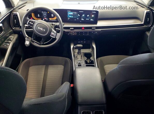 5XYRG4JC8RG293575 2024 KIA SORENTO Gray Widok deski rozdzielczej
