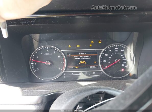 5XYRG4LC2MG029886 2021 KIA SORENTO Gray Widok tylnych siedzeń