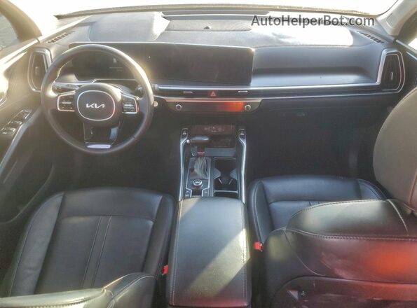 5XYRL4JC2RG282521 2024 KIA SORENTO Burgundy Vista del salpicadero