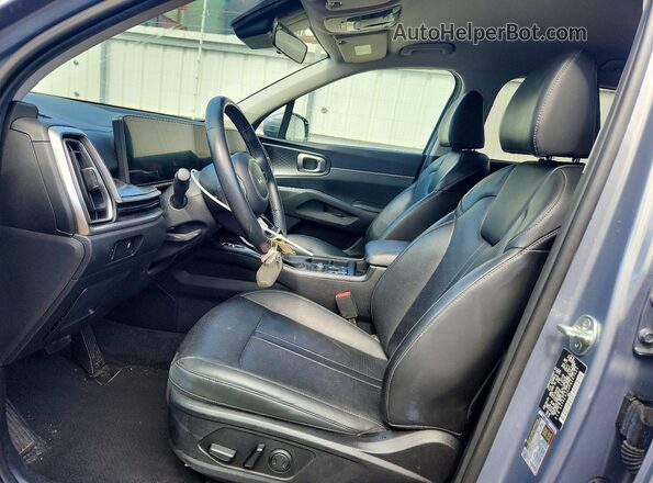 5XYRL4JC3RG267431 2024 KIA SORENTO Серый Вид салона спереди