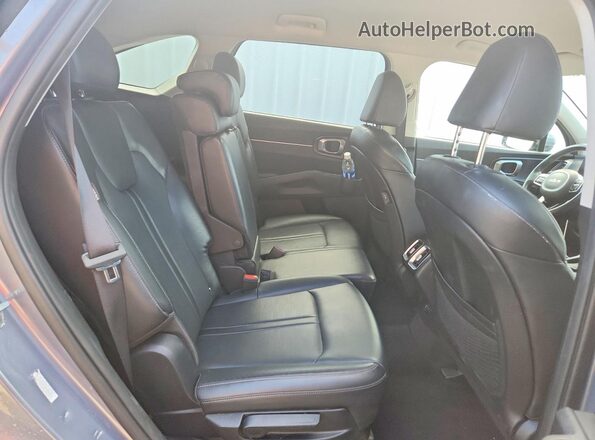 5XYRL4JC3RG267431 2024 KIA SORENTO Серый Вид задней части салона