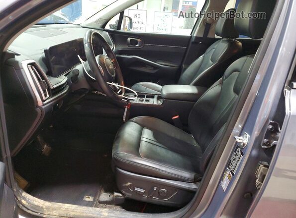 5XYRLDJCXRG278264 2024 KIA SORENTO Gray Widok wnętrza z przodu