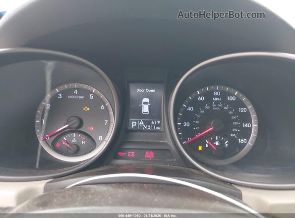 5XYZT3LB1GG314726 2016 HYUNDAI SANTA FE SPORT Orange 
