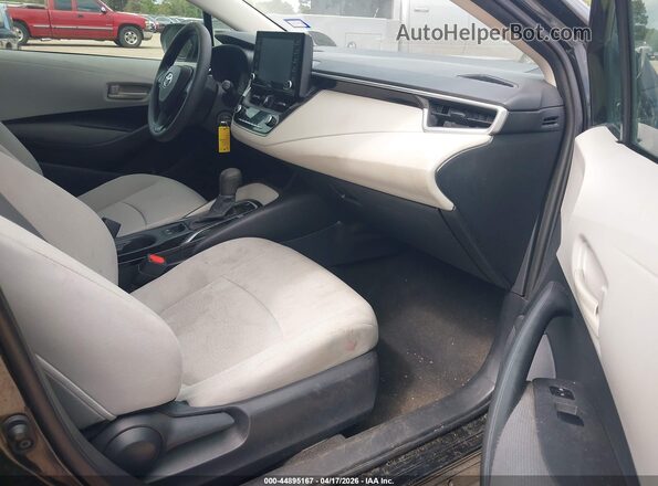 5YFEPMAE0NP283418 2022 TOYOTA LL Black Vista interior delantera