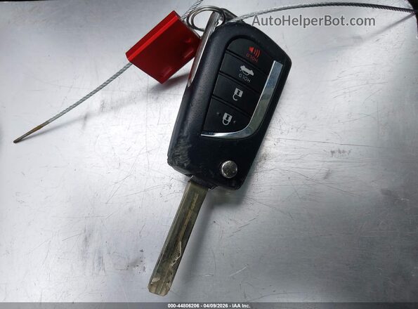 5YFEPMAE4MP214892 2021 TOYOTA LL Silver 