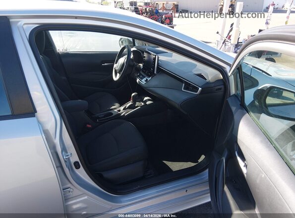 5YFEPMAE5MP250770 2021 TOYOTA LL Silver Вид салону спереду