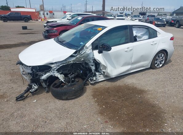 5YFEPMAE6MP194807 2021 TOYOTA LL White Առջևի ձախ երեք քառորդ տեսարան