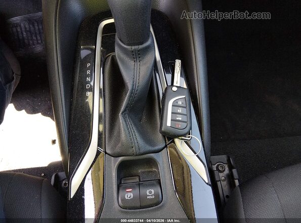 5YFEPMAE7MP180737 2021 TOYOTA LL Silver Вид панелі приладів