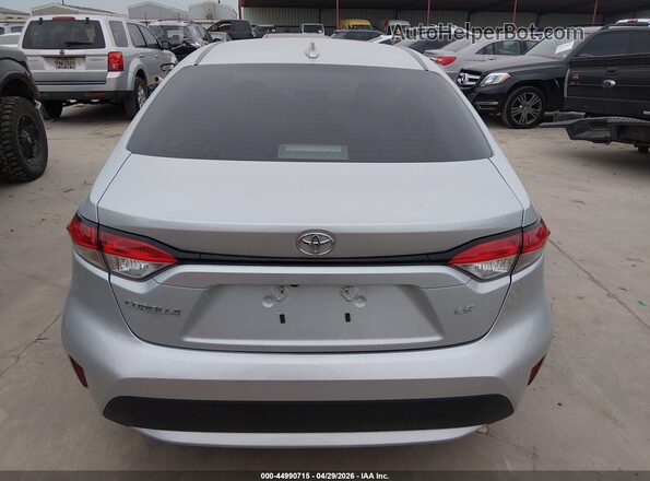 5YFEPMAE7NP374752 2022 TOYOTA LL Silver 