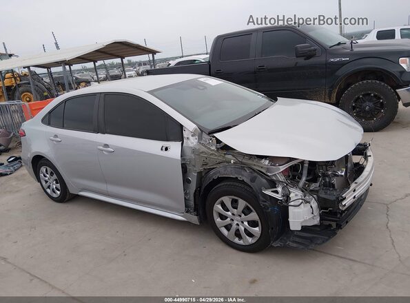 5YFEPMAE7NP374752 2022 TOYOTA LL Silver Widok wnętrza 360 stopni