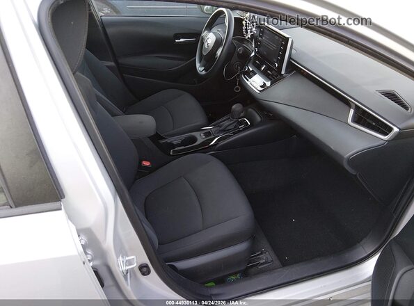 5YFEPMAE8MP204284 2021 TOYOTA LL Серебряный Вид салона спереди