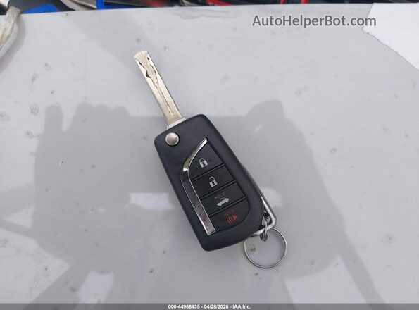 5YFEPMAE8NP363453 2022 TOYOTA LL Red Vista del salpicadero