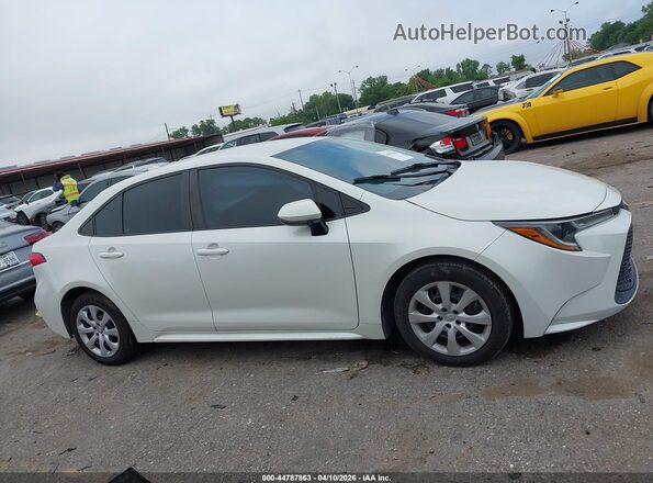 5YFEPRAE6LP007979 2020 TOYOTA LL White Vista interior trasera