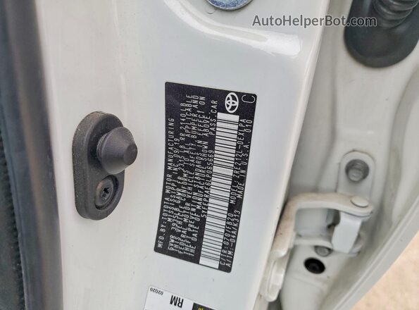 5YFEPRAE6LP065669 2020 TOYOTA LL White 