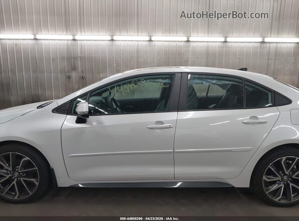 5YFP4MCE4NP122567 2022 TOYOTA LL White 