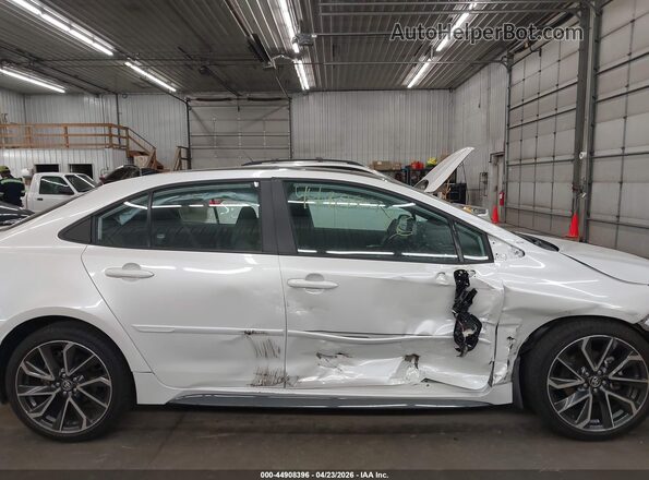5YFP4MCE4NP122567 2022 TOYOTA LL White 360 interior view