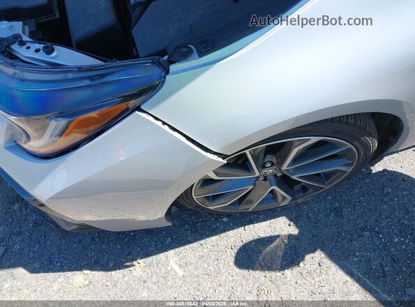 5YFP4RCE6LP021122 2020 TOYOTA LL Silver Front view