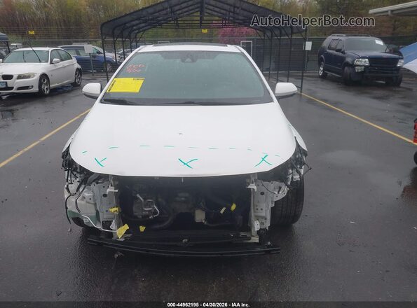 5YFP4RCE7LP034011 2020 TOYOTA LL White Rear interior view