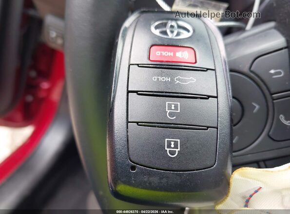 5YFS4MCE2SP226898 2025 TOYOTA LL Burgundy Առջևի վահանակի տեսք