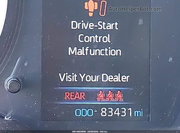 5YFS4MCE4NP101096 2022 TOYOTA LL Navy 