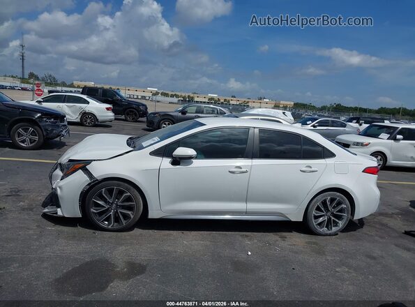 5YFS4MCE8NP115681 2022 TOYOTA LL White 