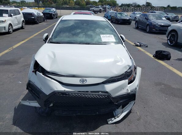 5YFS4MCE8NP115681 2022 TOYOTA LL White Rear interior view
