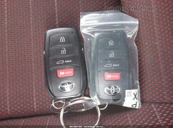 5YFS4MCE8TP263181 2026 TOYOTA LL Silver 
