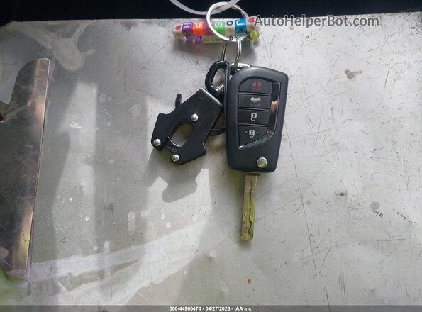 5YFS4RCE9LP048969 2020 TOYOTA LL Серебряный Вид панели приборов
