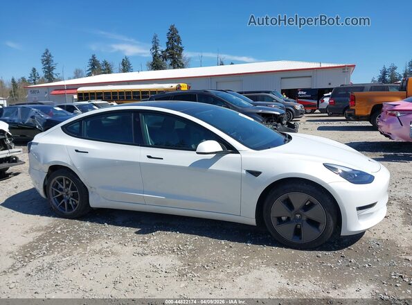 5YJ3E1EB2NF342136 2022 TESLA MODEL 3 White 