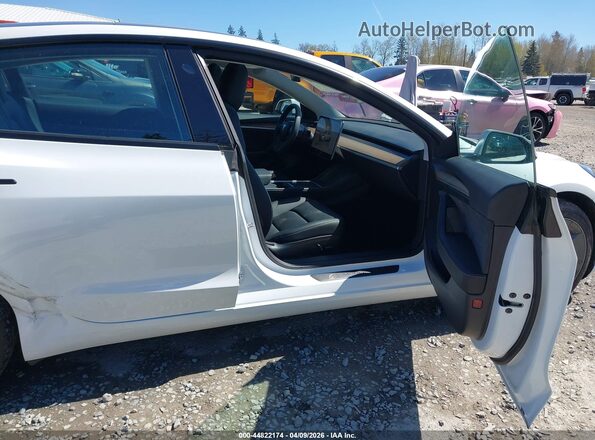 5YJ3E1EB2NF342136 2022 TESLA MODEL 3 White 