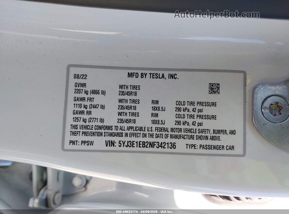 5YJ3E1EB2NF342136 2022 TESLA MODEL 3 White 